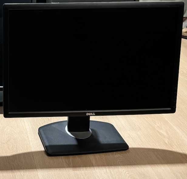 Monitor Dell, 24 cale, 100% sprawny