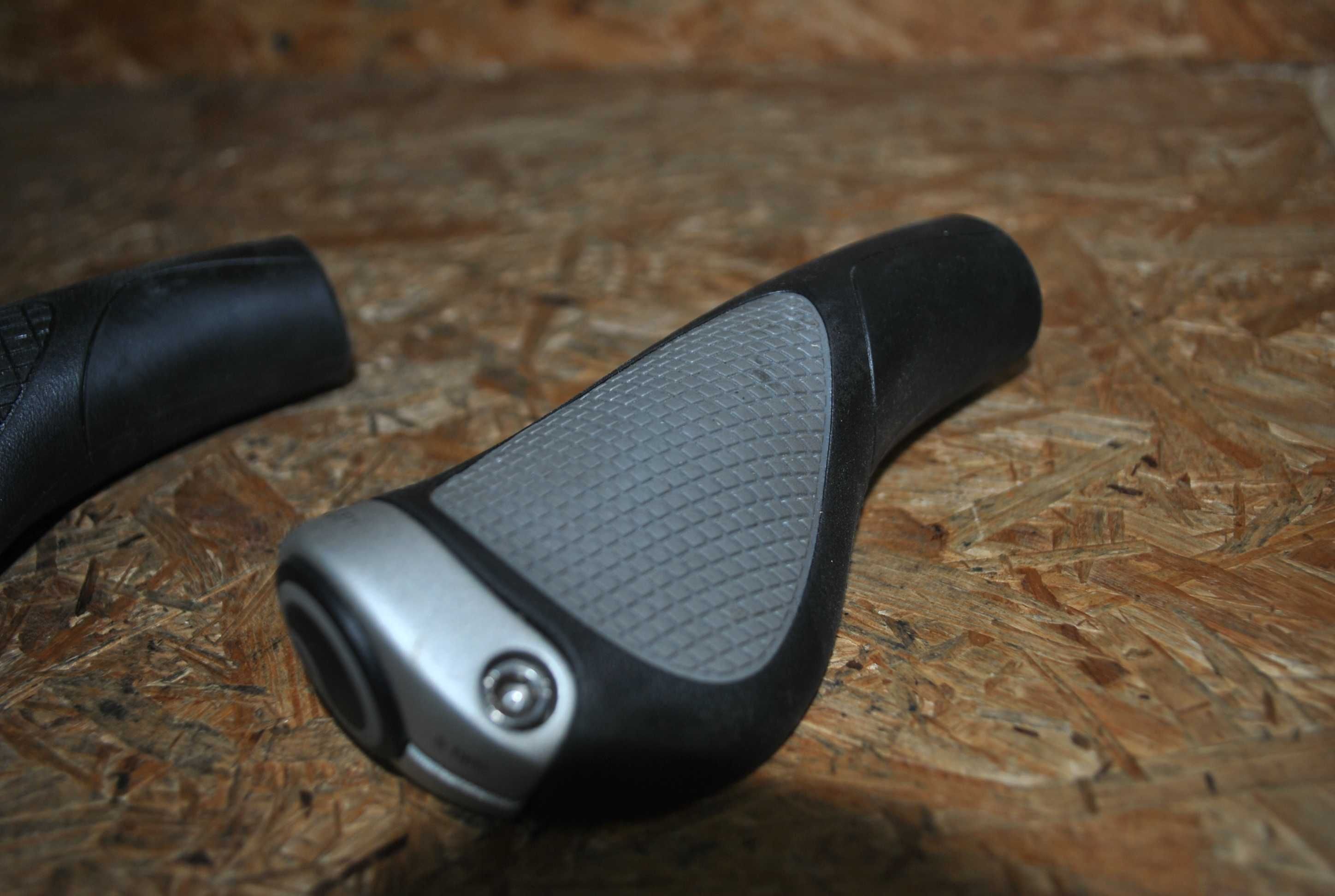 Gripy Chwyty rączki Ergon GP1 L skręcane trekking urban mtb
