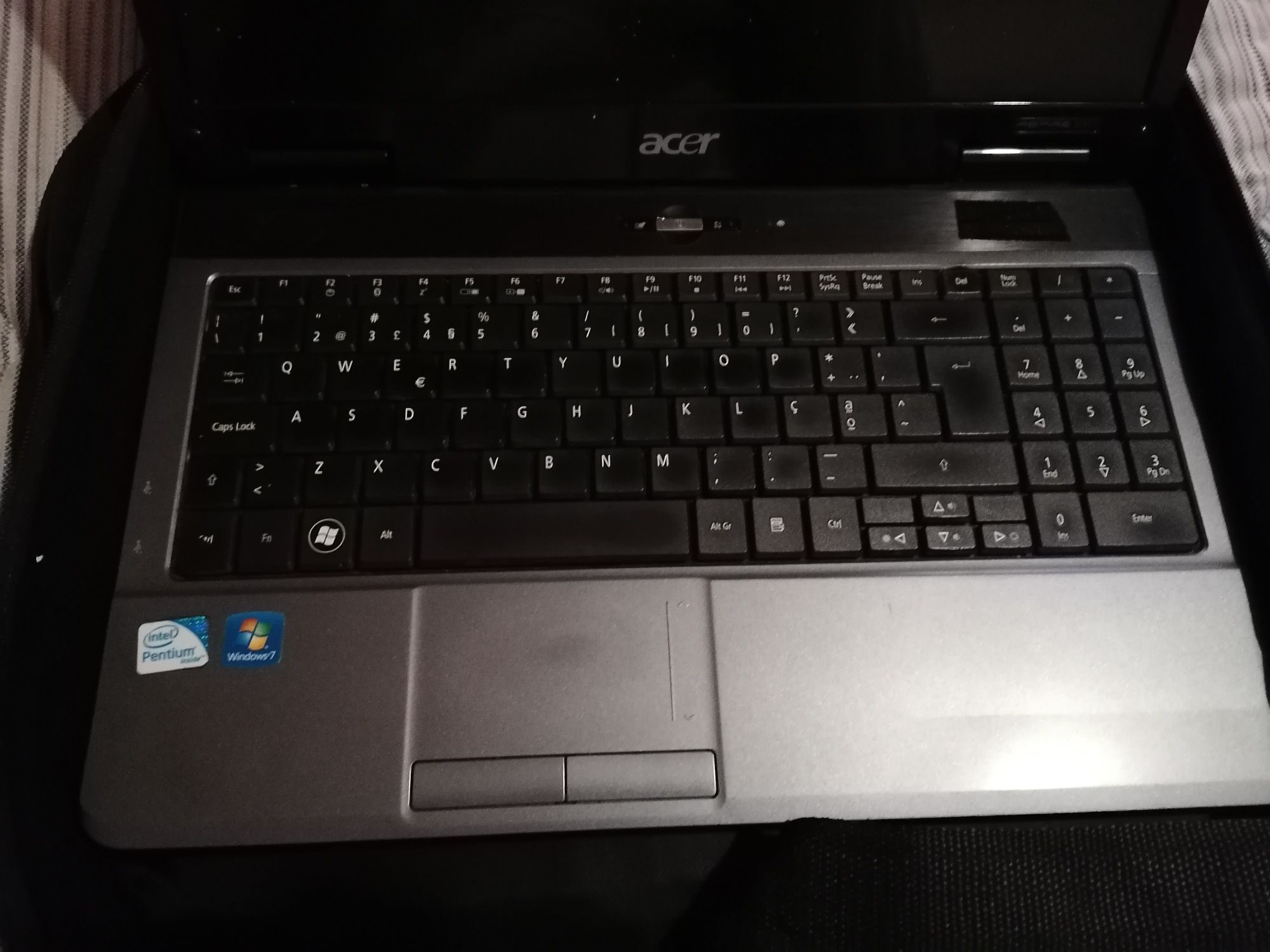 Portátil Acer aspire5732Z