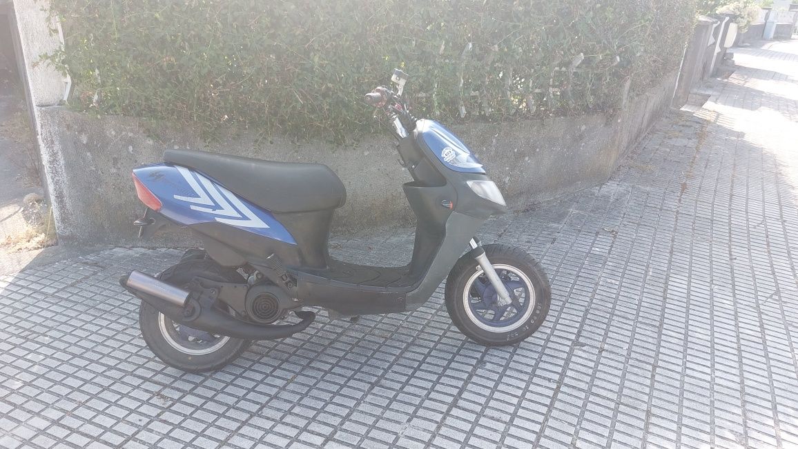 Keeway Hurricane 75cc (2006) - muito boa