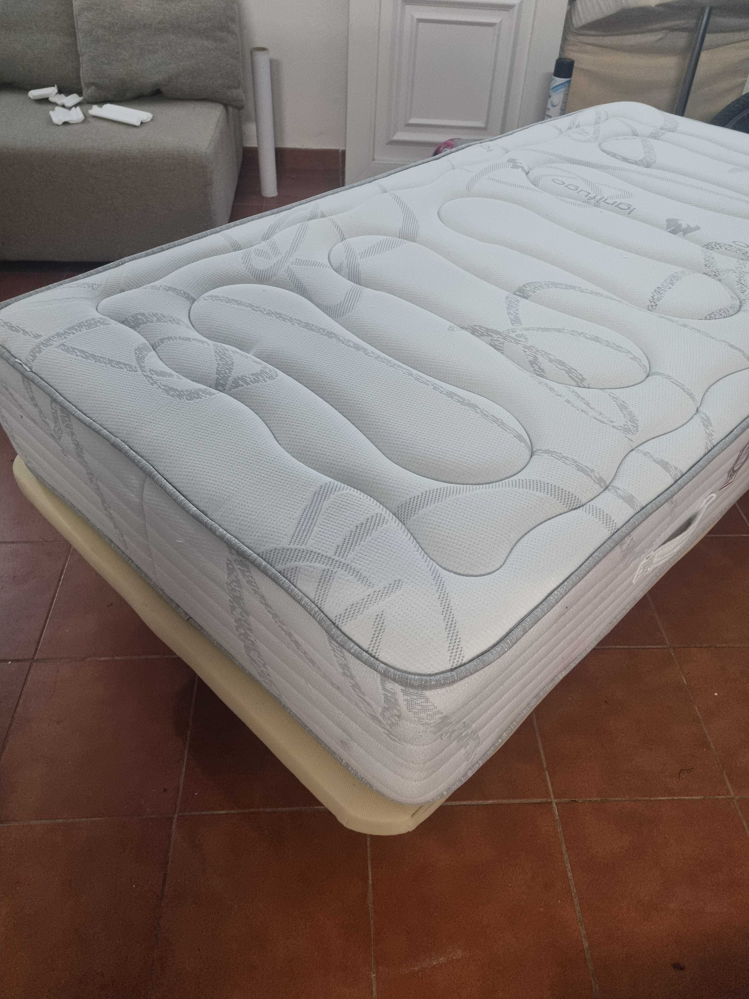 Colchão de cama single