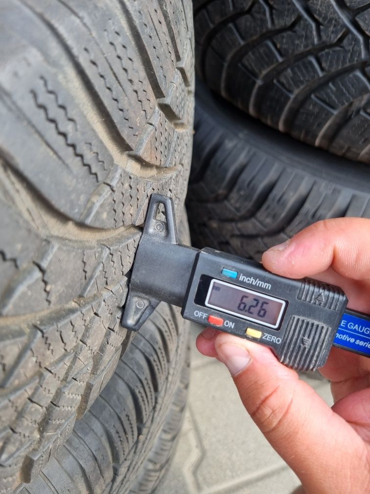 Bridgestone 215/65 r17 20рік. Bridgestone blizzak lm005 215/65 r17 20р