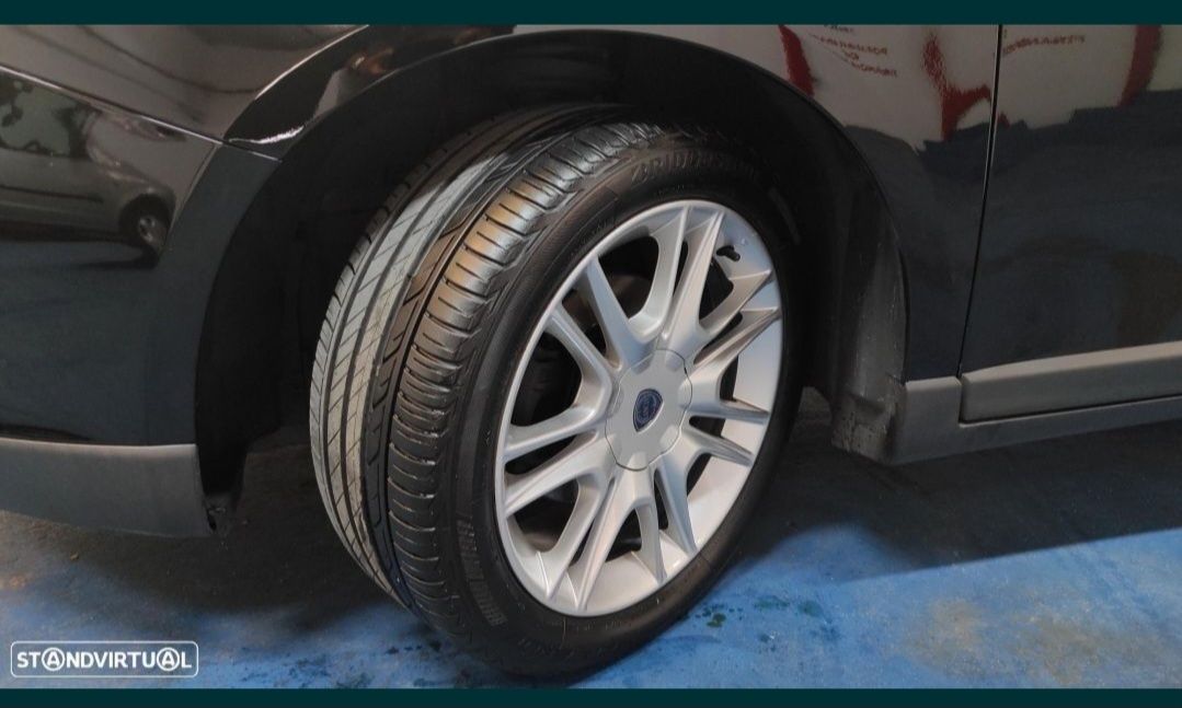 Excelente Estado - Lancia Delta 1.6 Multijet- Versão ORO