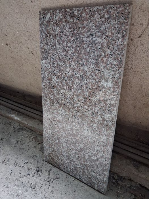 Płytki granitowe