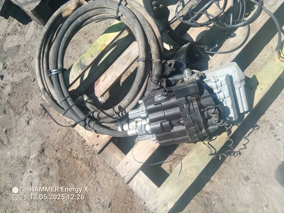 Ładowacz czołowy Quicke Q 6M ( nie 5M q65) + łyżko krokodyl Polecam