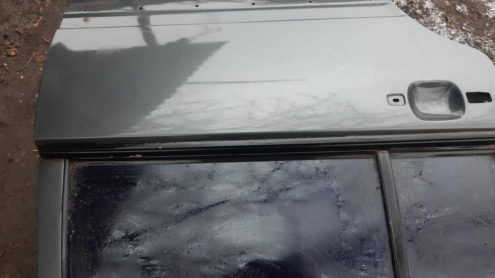 Двері Вольво 740
