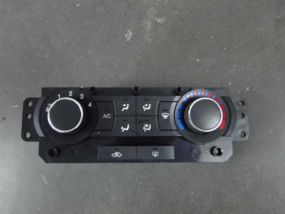 Блок управління пічкою кліматконтролем кондиціонером Chevrolet Epica
