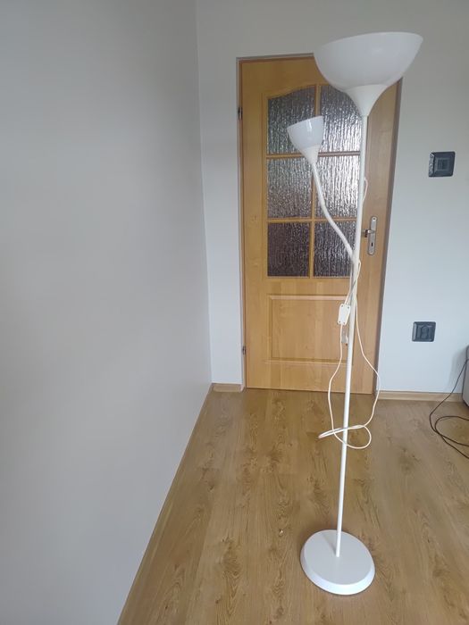 Lampka Nocna Biała  zakupiona w IKEA