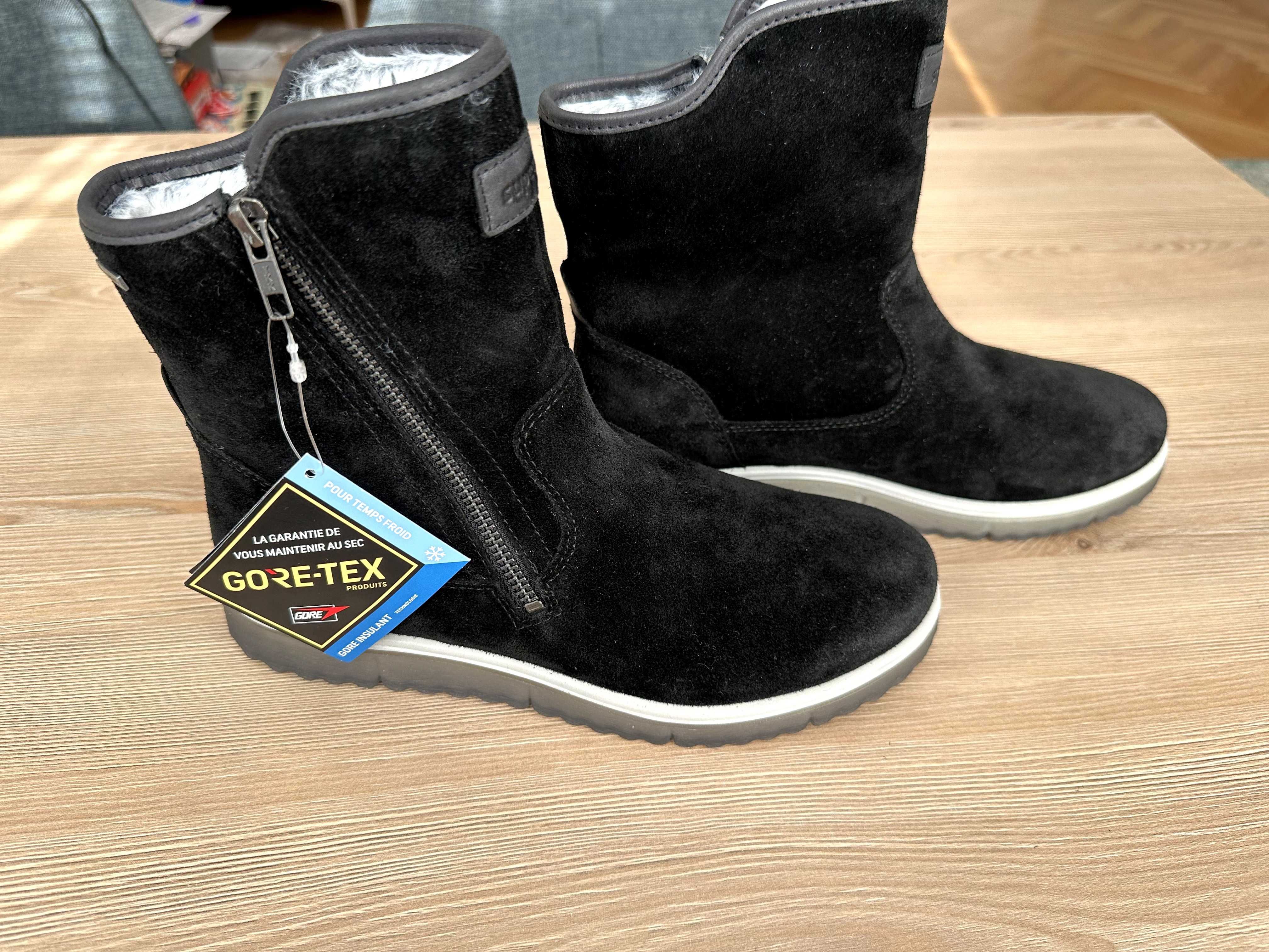 Superfit на Gore-tex  size 37 розмір. черевики теплі жіночі або дитячі