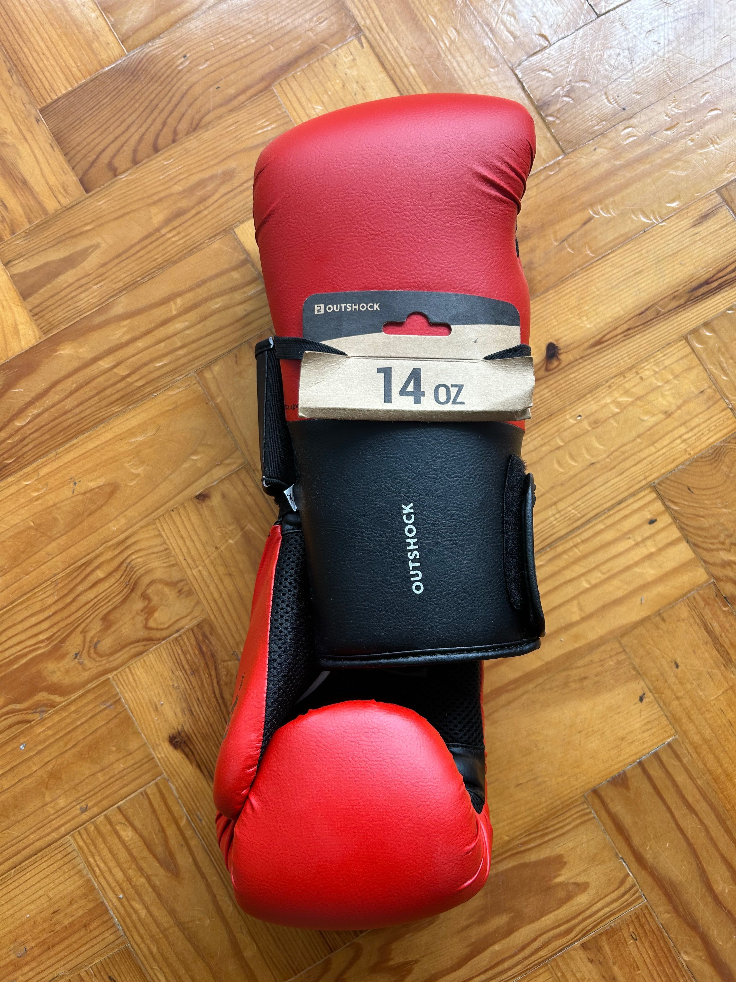 Decatlon 14 Oz boxing gloves, brand new