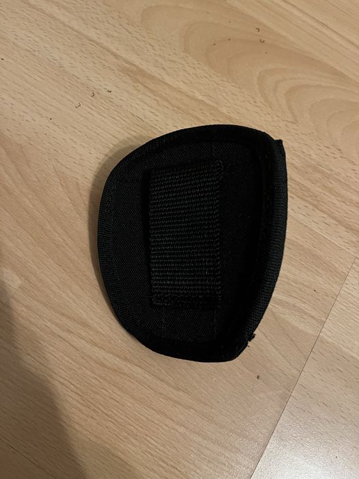 Kabura, etui na kajdanki