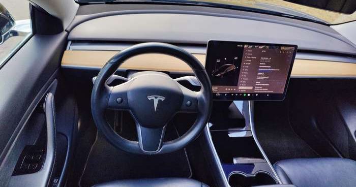Tesla Model 3, 2019 року, 82 кВт, Хетчбек