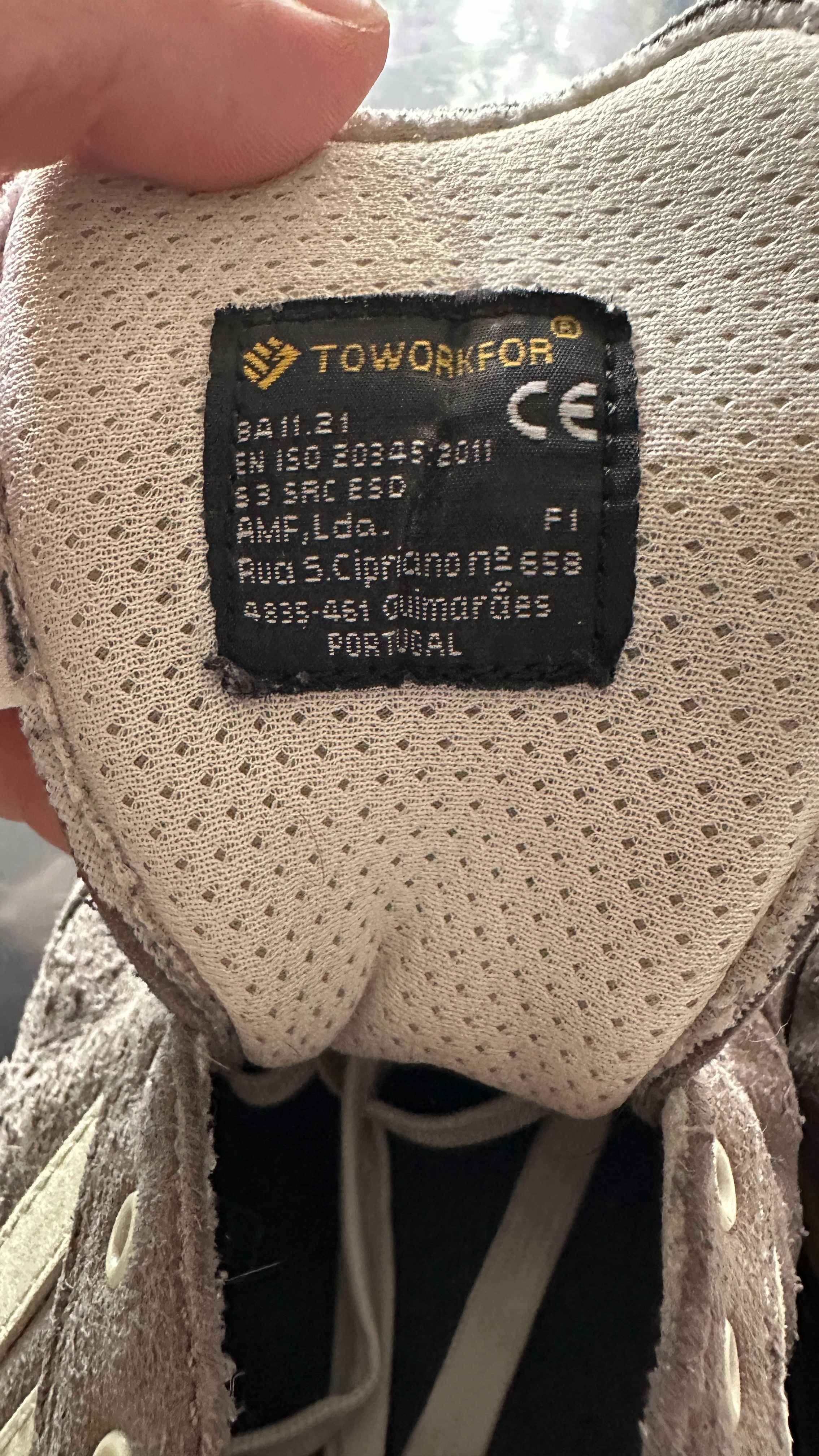 Tenis para trabalho biqueira de aço e sola de borracha - Twoworkfor