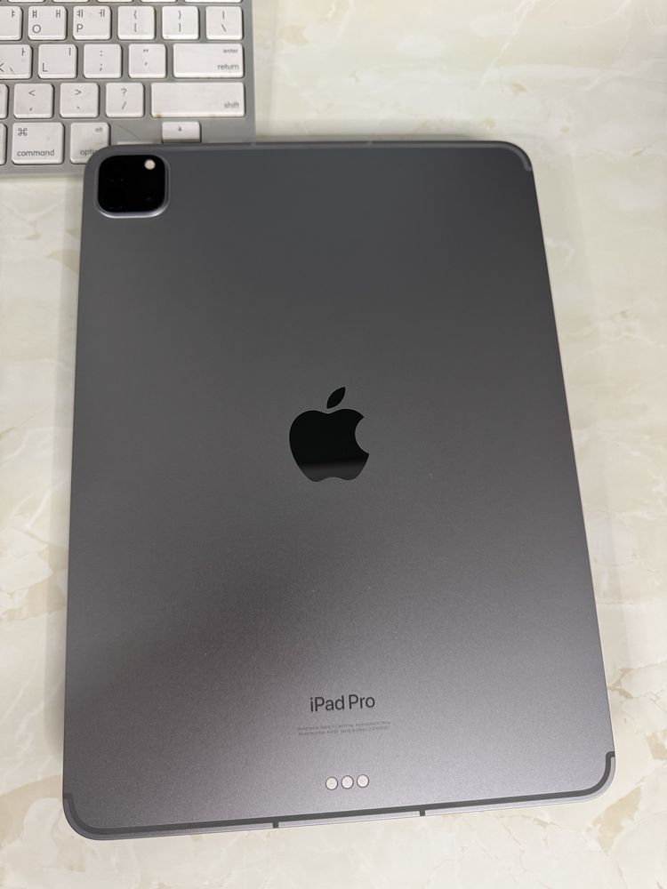 iPad Pro 11 4Gen 2022 M2 1Tb Space Gray WiFi+LTE Стан ідеал, 100% АКБ!