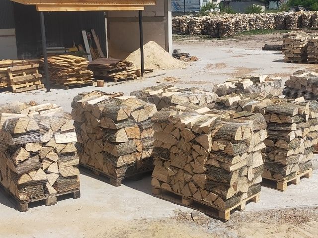 Drewno kominkowe, suchy buk