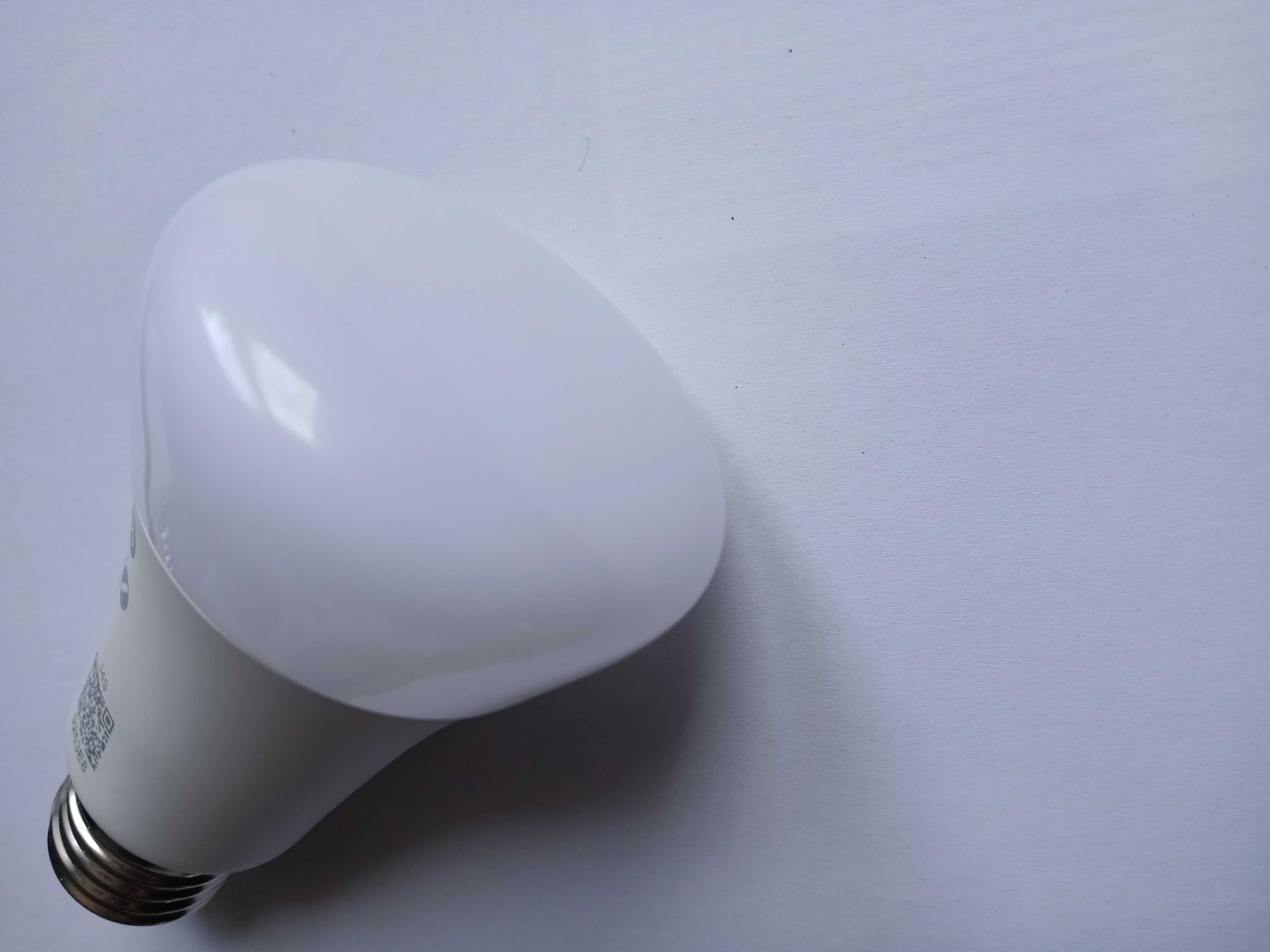 PHILIPS HUE White and Color A60 E27 - 1100*nowa 2 sztuki OEM