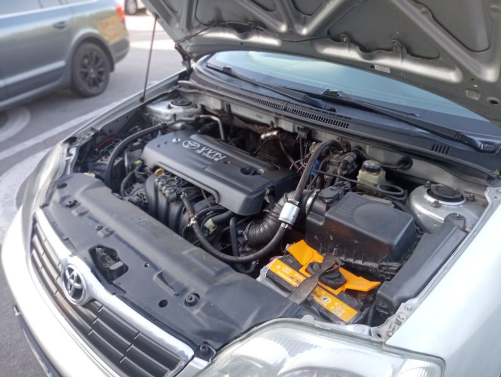 Toyota Corolla e120 рест