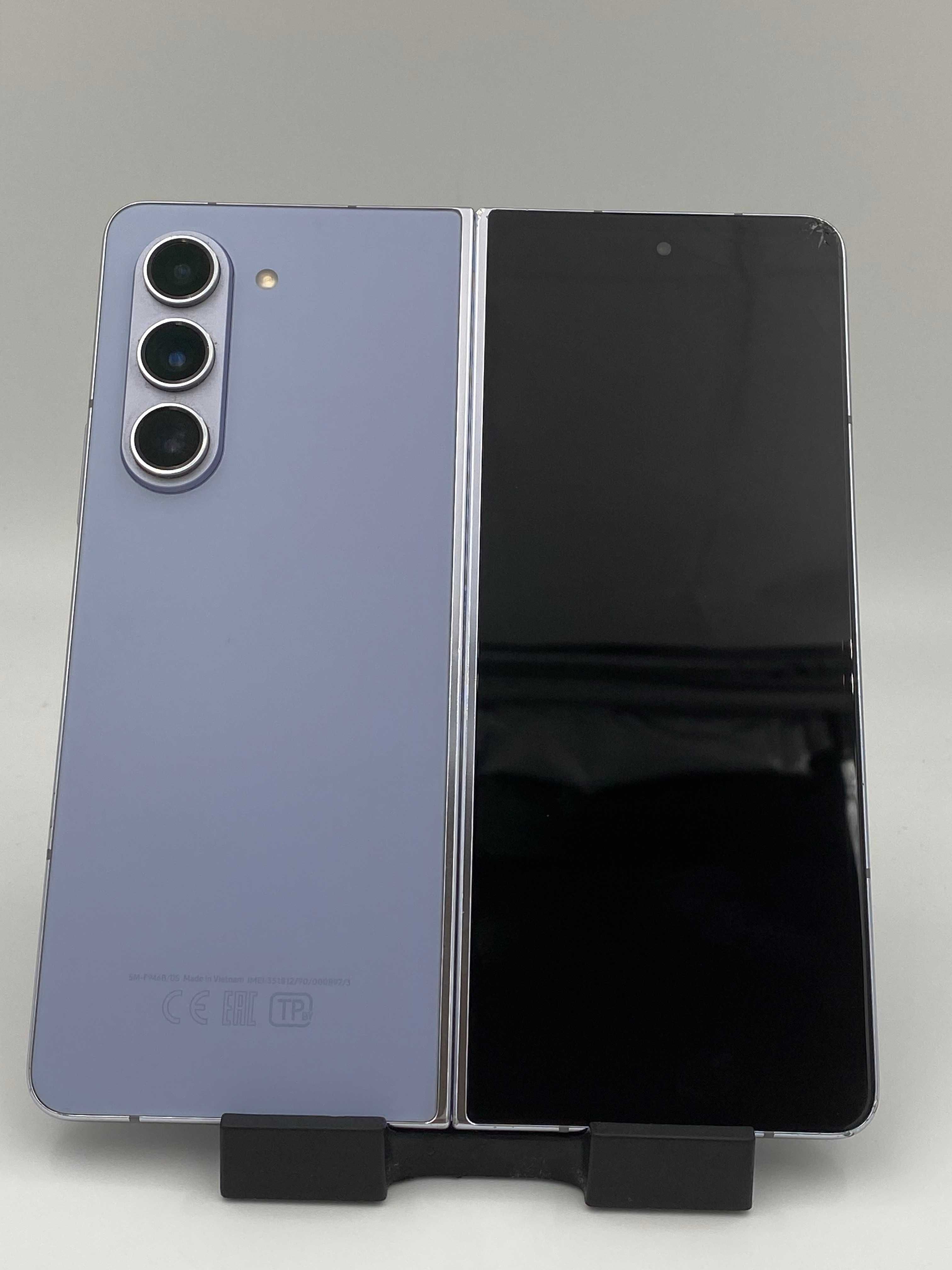 Смартфон Samsung Galaxy Fold 5 F946B 256Gb (08973) Уцінка