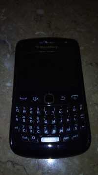 Lote dois telemóveis Blackberry, STL100-2 e 9360