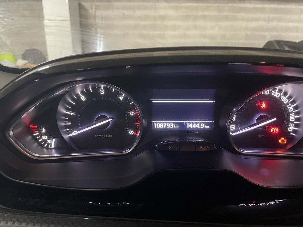 Peugeot 208 1.6 Allure