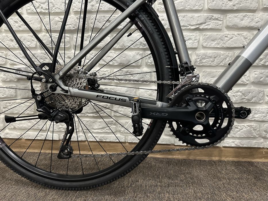 Rower Gravel Focus Atlas grx hydraulika