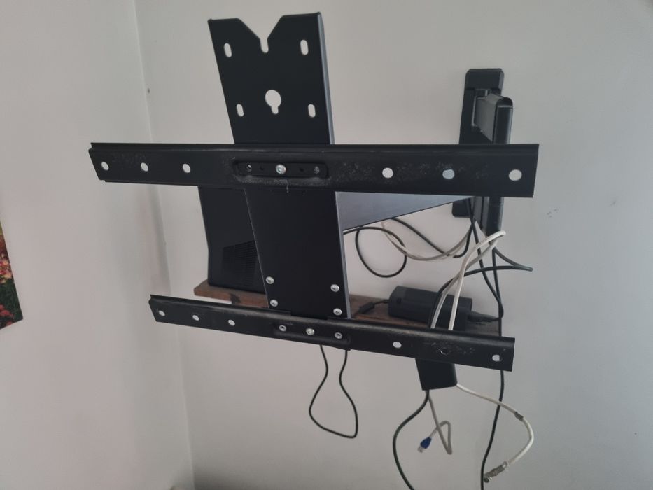 Uchwyt ruchomy do telewizora 40"