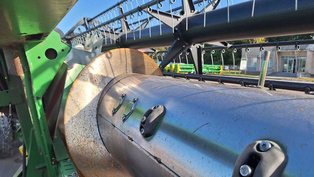 Комбайн John Deere S770i