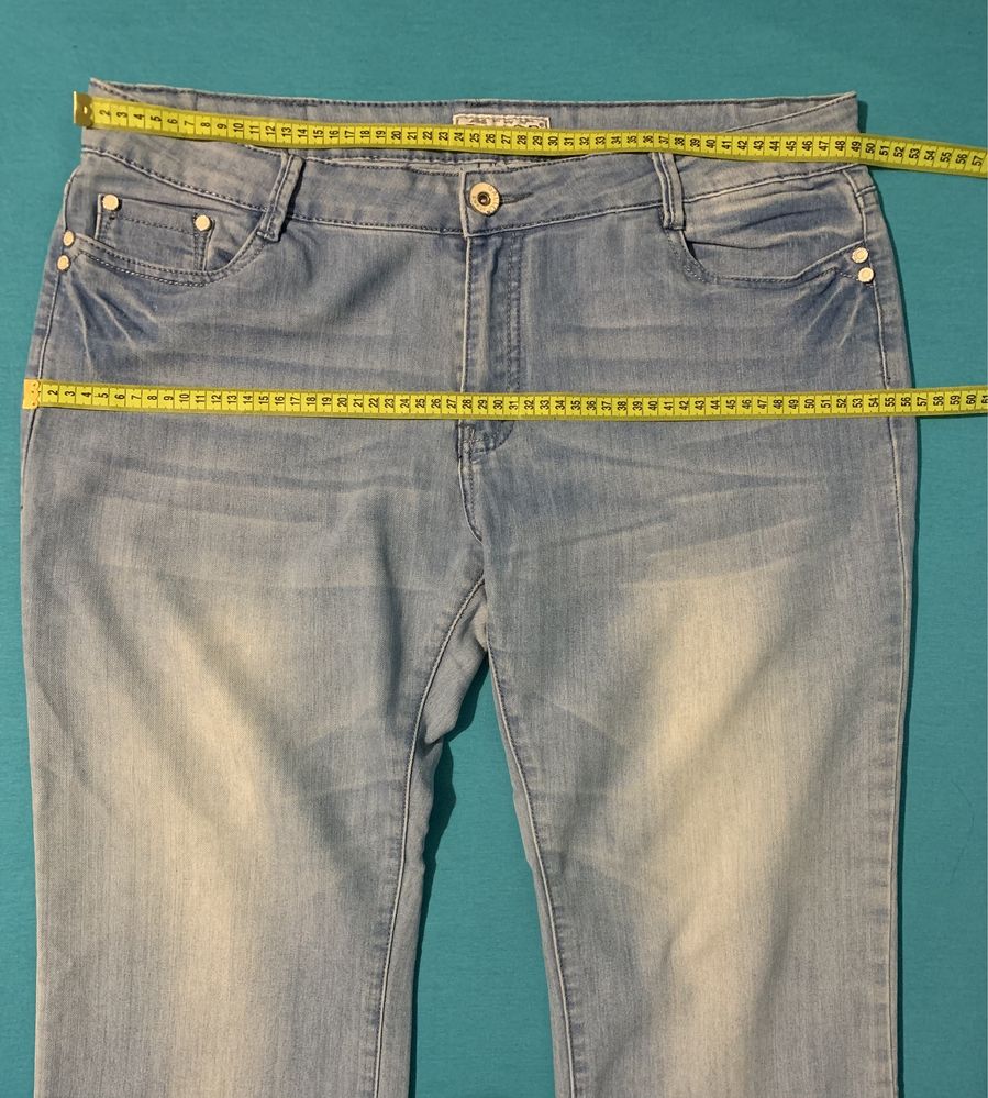 W okazyjnej cenie. Spodnie damskie jeans 48cm w pasie