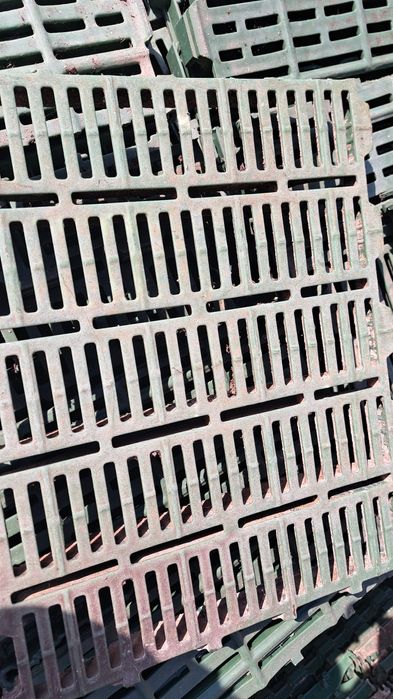 Ruszta plastikowe do warchlaków 50m2