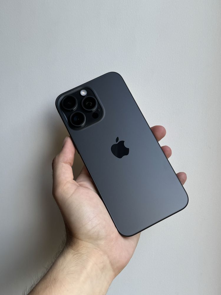 iPhone 15 Pro Max 512 Gb Black Titanium Neverlock АКБ 84% Физ Сим