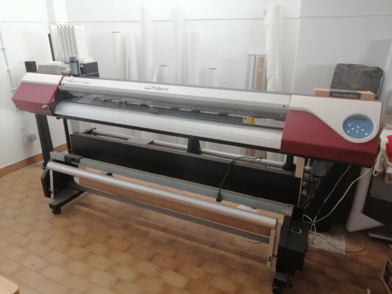 Roland RE-640 Plotter de Impressão com enrolador