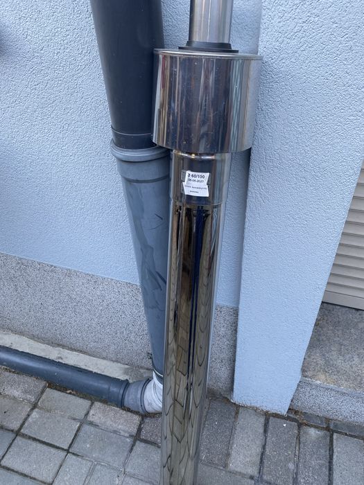 Komin koncentryczny z ustnikiem pionowym