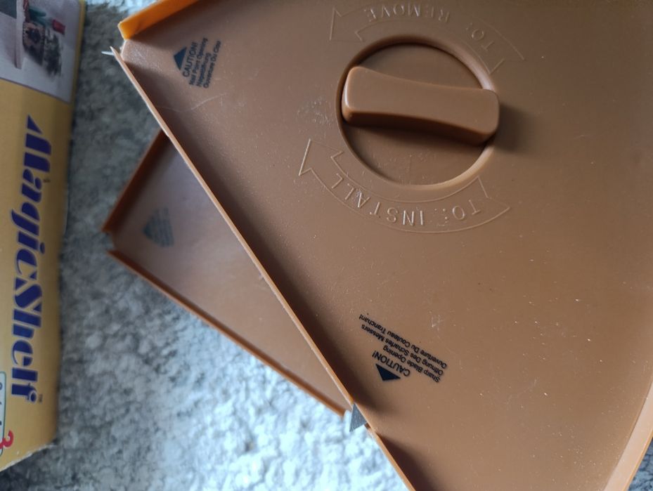 Пластикова полка 2 шт