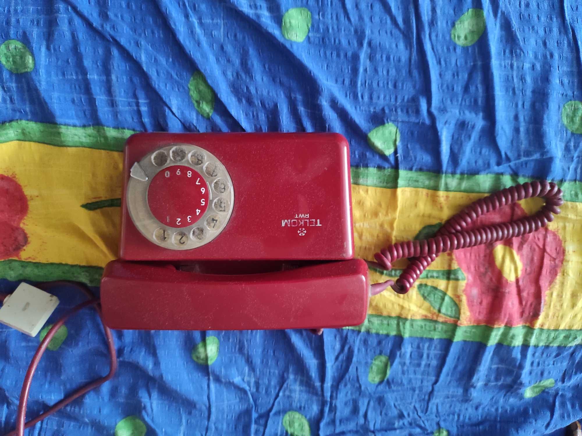 Telefon rodem z PRL