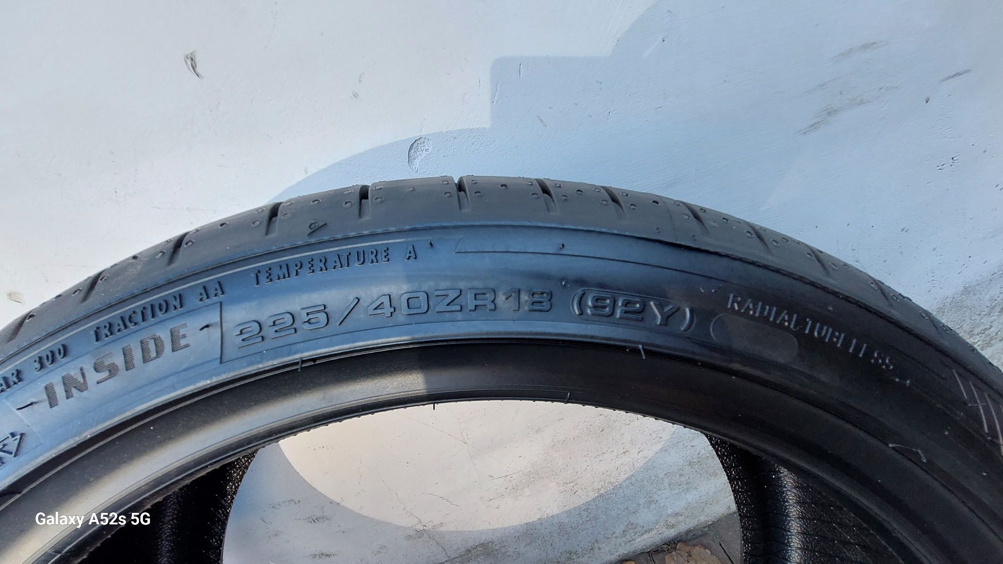 Dunlop Sport Maxx RT2  225/40/R18