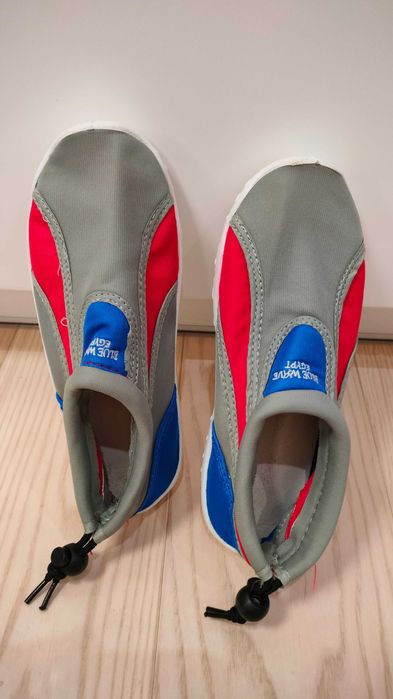 Sprzedam buty do wody 34