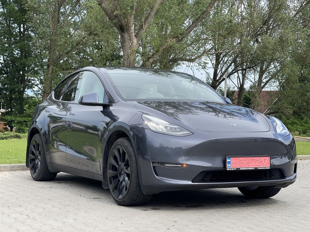 Tesla Model Y Long Range AWD 2021