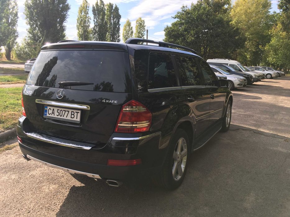 Mercedes GL X164 официал на максималке, В оригинале.