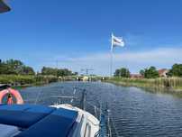 Jacht motorowy bez patentu Pętla Żuławska Zalew Wiśl. hausboat hausbot