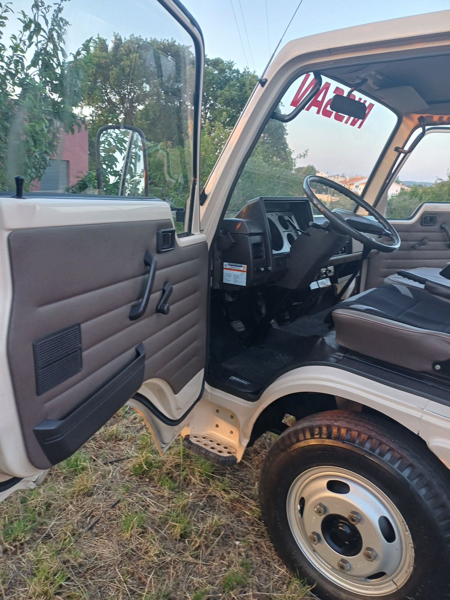 Nissan cabstar 3500 injeção direta