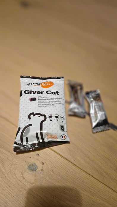 Easypill giver cat smaczki dla kota do leków, mięsolina, smakołyki