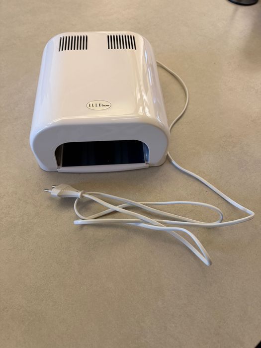 Aparelho de secagem de unhas com UV – Novo