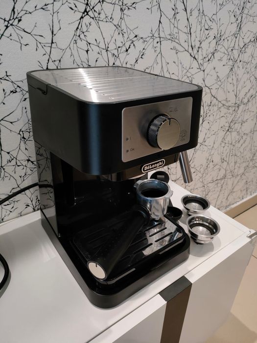 Ekspres do kawy kolbowy DeLonghi Stilosa, EC 260 BK, warto !