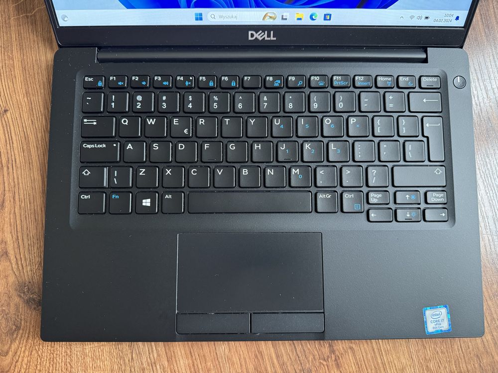 Laptop DELL Latitude 7390 i7-8650U/16GB/512GB/13,3"FHD/SC/Win11 Pro FV