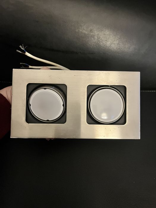 Oświetlenie podtynkowe 2 szt (oprawy halogenowe) stal nierdzewna, led