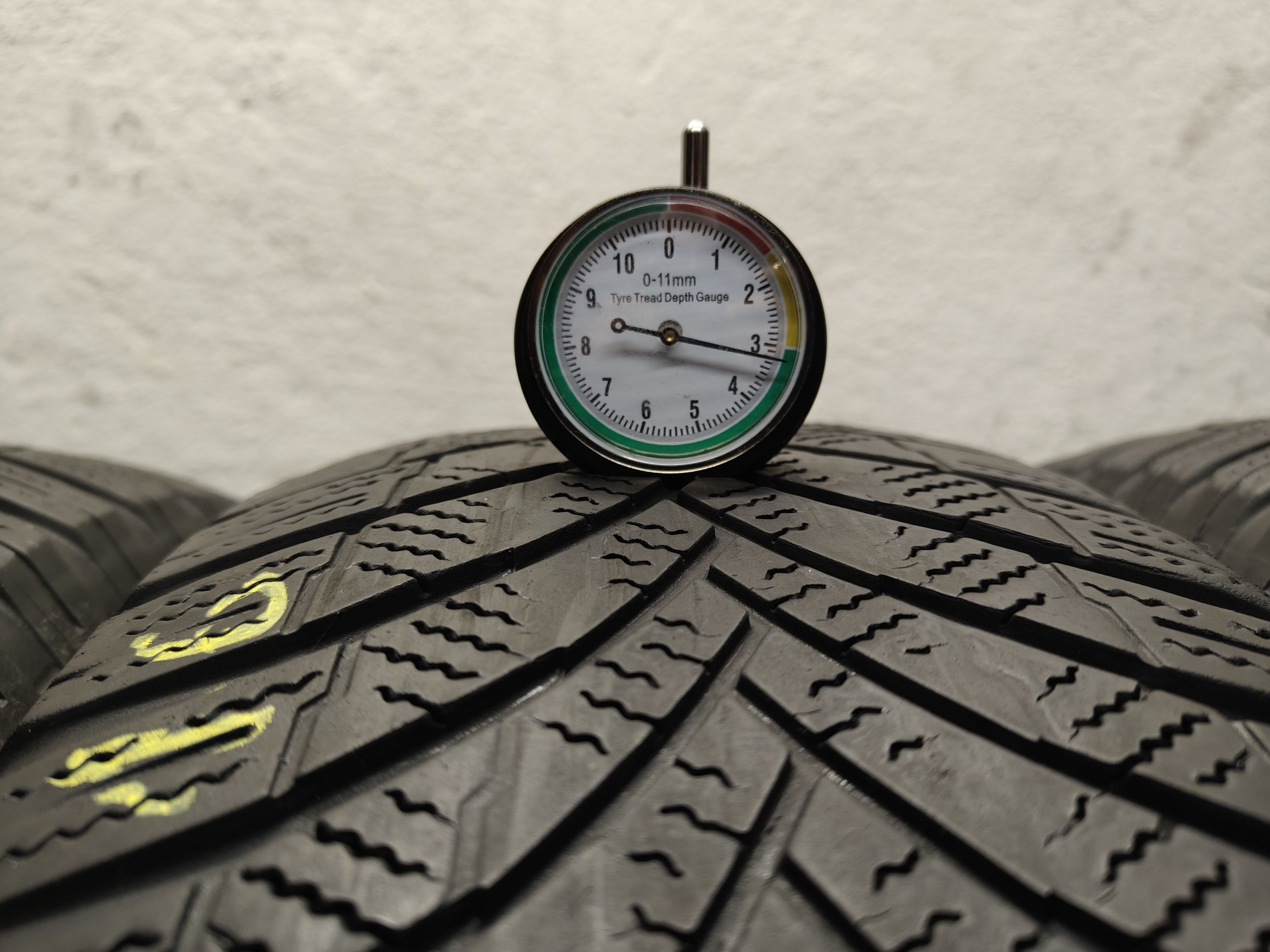 4X 215/65R16 98H Firestone Winterhawk 4 Opony Zimowe