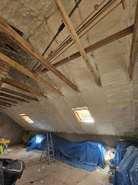 Утеплення Пінополіуретаном,Піною,ППУ,Дахи,Перекриття,ангари,каркасники