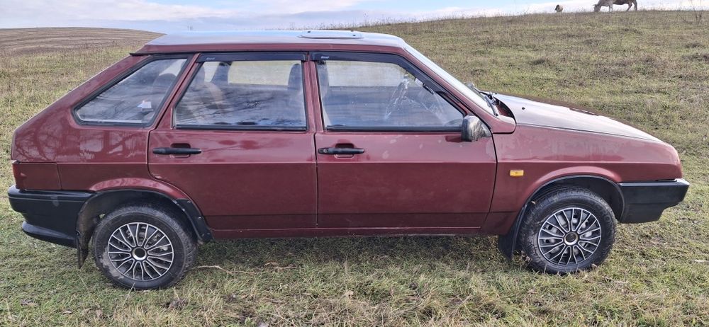 Автомобіль ВАЗ 2109