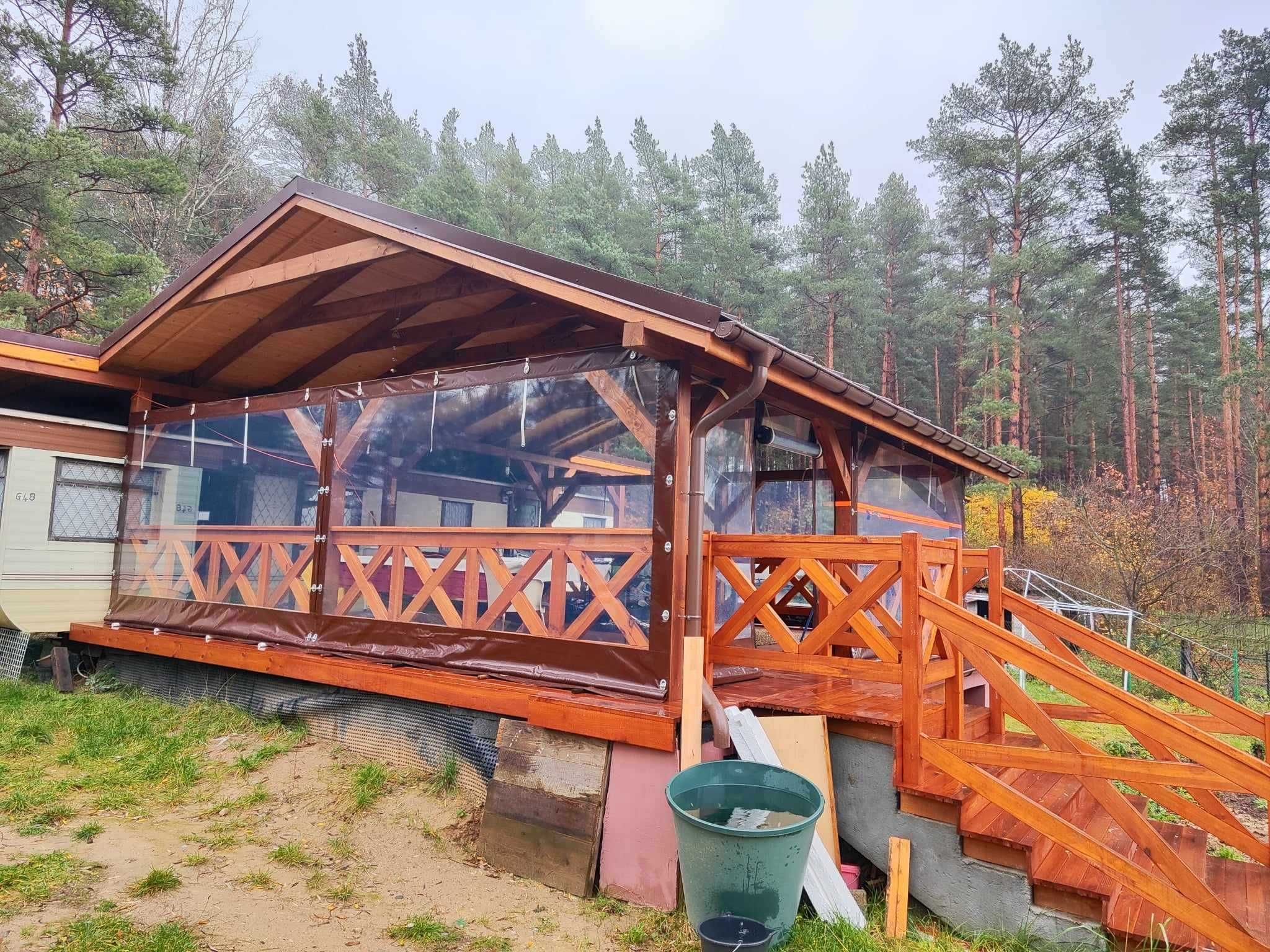 Osłony tarasowe na wymiar – plandeka na taras - darmowa wycena