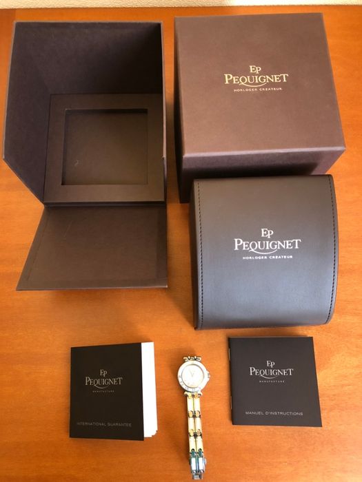 Женские часы Pequignet moorea swan pq7750503cd Швейцария оригинал